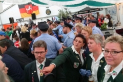 Mitglieder der SG Bothfeld auf dem Schützenfest Groß-Buchholz